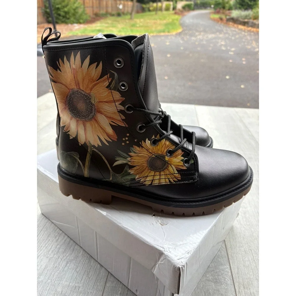 Harlow & Lloyd Vintage‎ Sunflowers Black Lace-Up Boots NIB Men's 10.5 Women's 12 - Picture 6 of 10